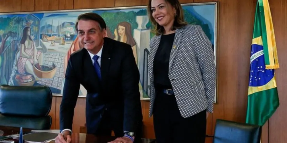Presidente da Republica, Jairo Bolsonaro, Senadora Leila Barros 
