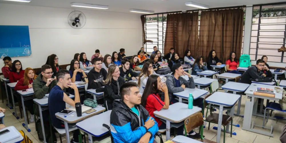Hoje, a rede estadual de educação tem cerca de 1 milhão de alunos matriculados