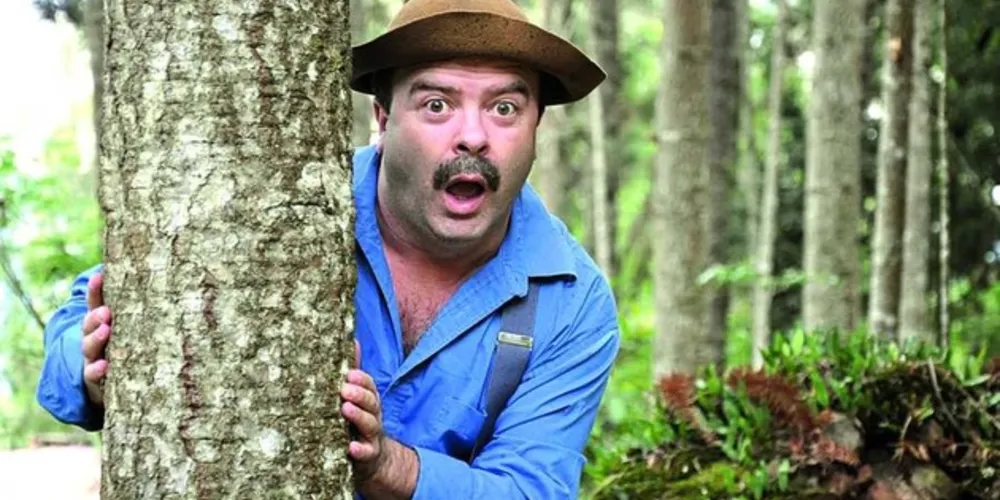 Humorista Paulinho Mixaria
