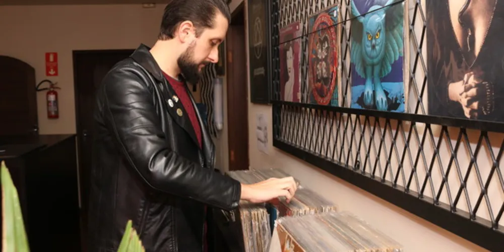 Banzai Discos promove neste sábado (18) a segunda edição do Vinyl Club