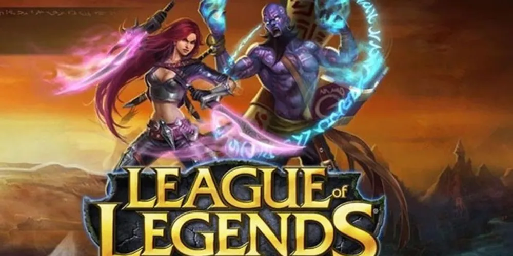 No LOL (League of Legends) são 12 times se enfrentando em as partidas com cinco jogadores por equipes mistas