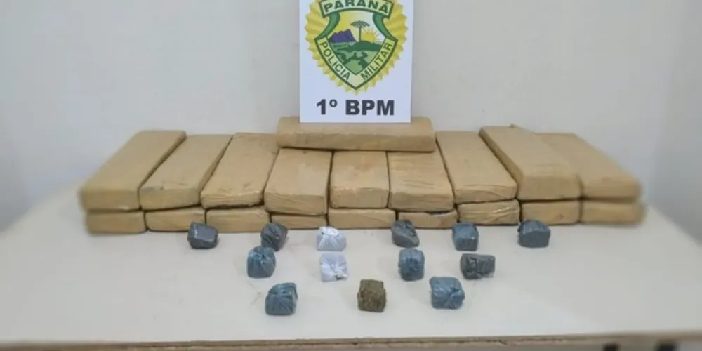 Maior parte da droga estava escondida embaixo da cama de adolescente de 16 anos