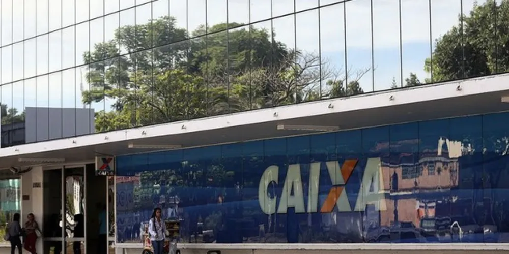 Imagem ilustrativa da imagem Caixa chama aprovados no concurso de 2014