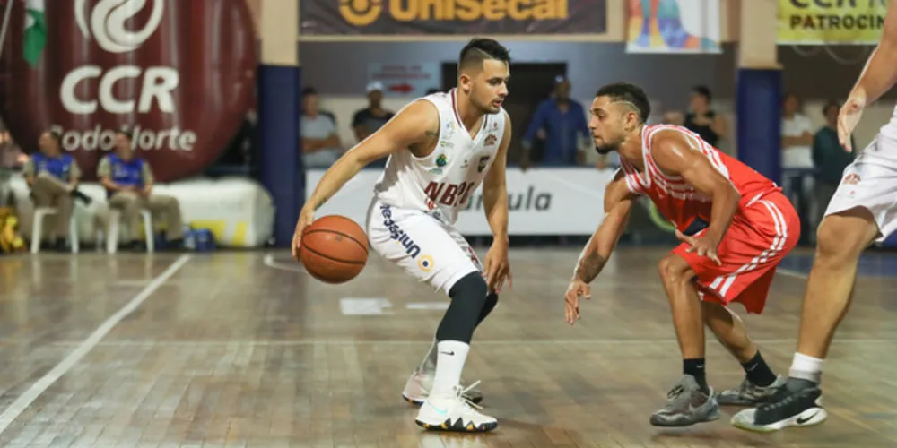 No 1º turno, em Ponta Grossa, o NBPG/CCR RodoNorte acabou superado pelo Cravinhos por 81 a 67