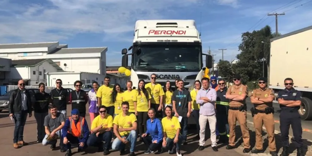 Ações educativas em Carambeí reuniram órgãos públicos e empresas privadas