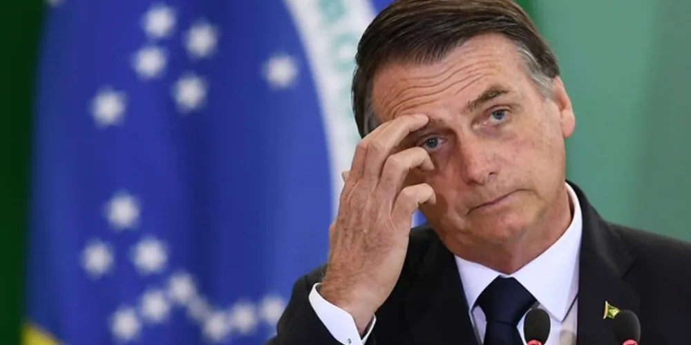Bolsonaro chegou de avião em Cascavel e iria concluir o restante da viagem até Capanema por meio de helicóptero