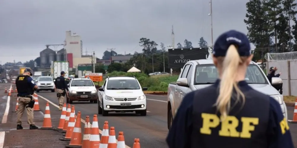 Ação educativa relativa a Campanha Maio Amarelo aconteceu na Unidade Operacional de Furnas
