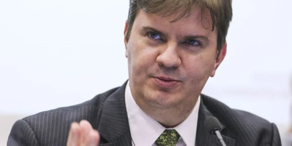 "É uma nova visão", disse o ministro Gustavo Canuto