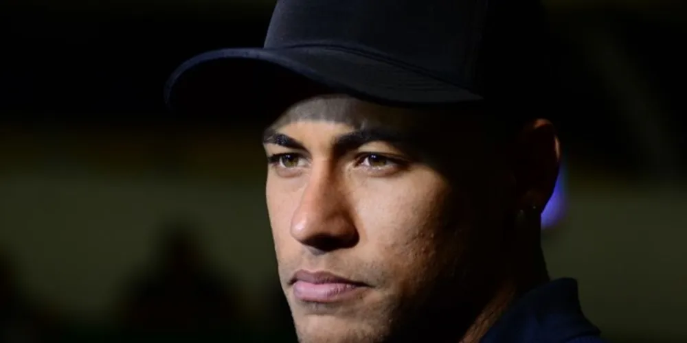 Imagem ilustrativa da imagem Mulher registra B.O. e Neymar é acusado de estupro em Paris