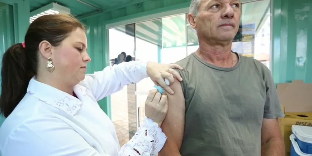 Imagem ilustrativa da imagem Vacina contra gripe passa a ser aplicada em toda população