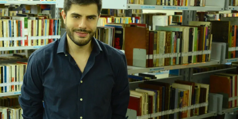 Renato Forin Jr. ficou com o terceiro lugar do Prêmio Jaboti de Literatura com o 'Samba de uma noite de verão'
