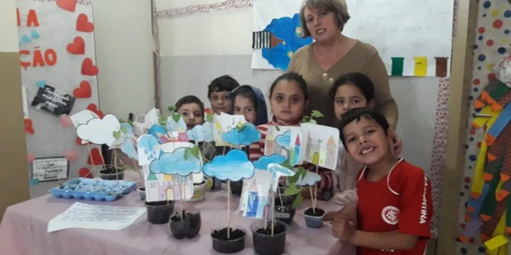 Imagem ilustrativa da imagem História infantil leva experimentos com feijões a 2º ano