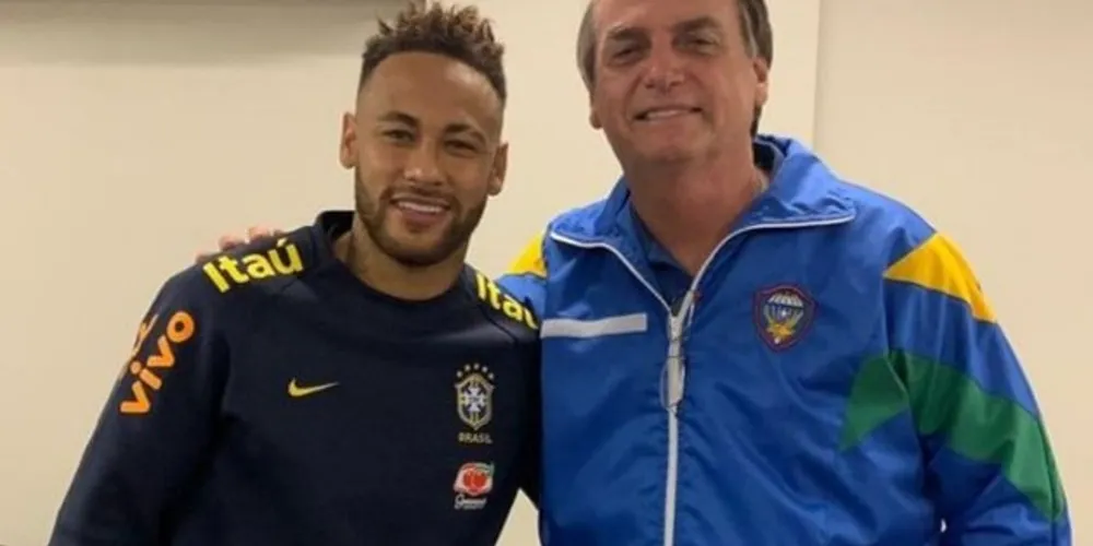 Bolsonaro: Visitando @neymarjr no Hospital Home em Brasília. Desejo uma boa e rápida recuperação!