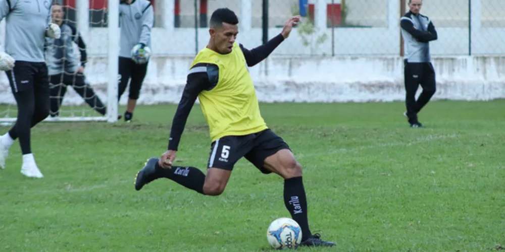 Chicão falou sobre os duelos contra Brasil de Pelotas e Paraná Clube, reforçando a importância de pontuar nas duas partidas