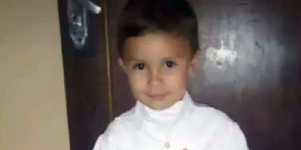 Cristofer Lorenzo Padilha, de 3 anos, teve o braço arrancado por uma centrífuga