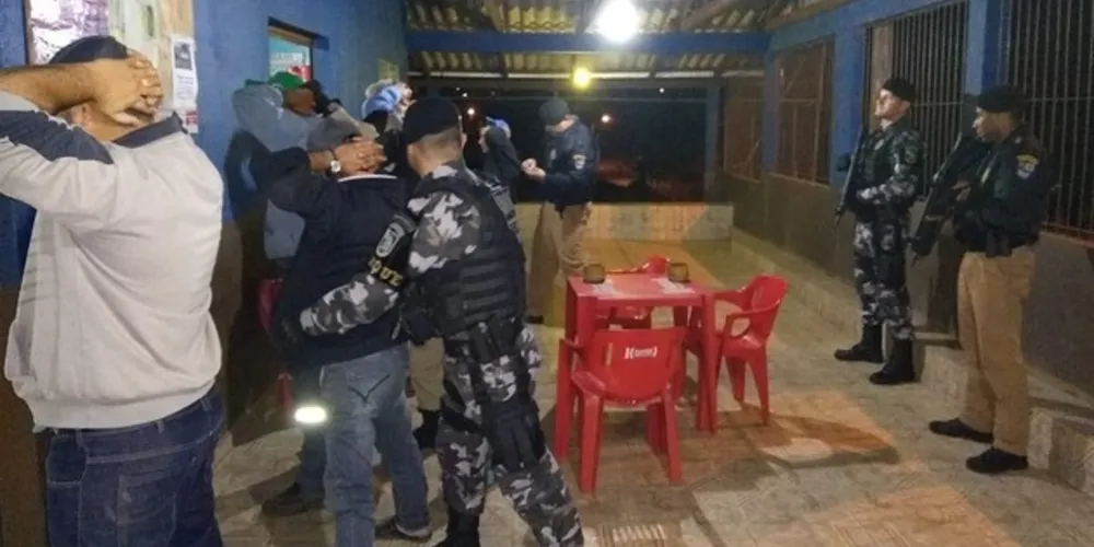 A ação aconteceu nos Bairros Chapada, Contorno, Centro e Uvaranas
