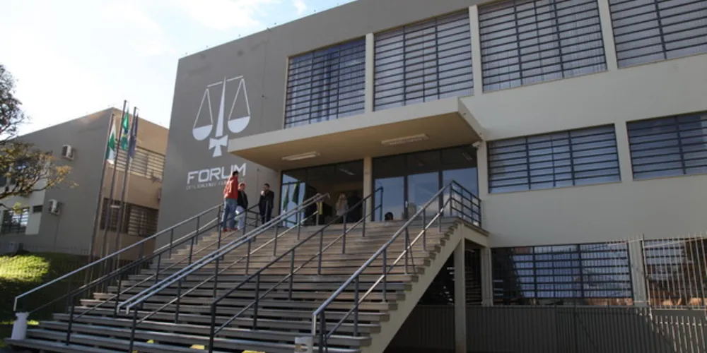 Em sentença proferida nessa quinta-feira, juiz da 1ª Vara Criminal desconsiderou as acusações contra o advogado e professor