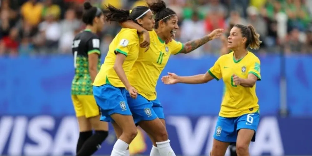 Cristiane foi o grande destaque na estreia da Seleção