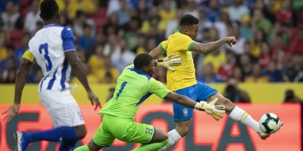 Seleção do Brasil encarou a de Honduras no Rio Grande do Sul