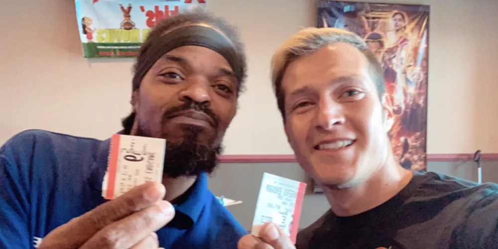 Augustin Alanis conseguiu alcançar o recorde de outro fã, Tony Mitchell, que assistiu 'Vingadores: Guerra Infinita' também 103 vezes