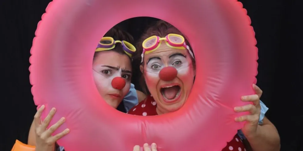 As Palhaças Aquáticas realizam apresentações em Castro, com um teatro especialmente voltado à preservação da água