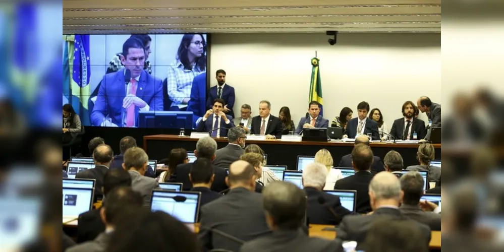 parecer da reforma da Previdência apresentado na quinta-feira (13)