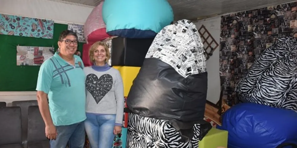 Arte e Tapepuffs é uma empresa do município que faz parte deste ramo e recebeu incentivos da prefeitura para o seu crescimento 

