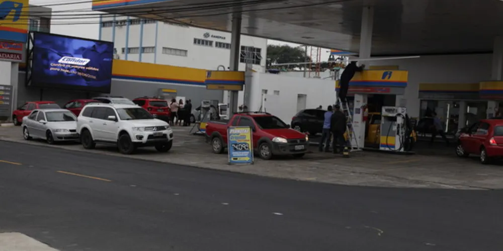 Em relação à semana passada, novas reduções já foram observadas nos combustíveis 