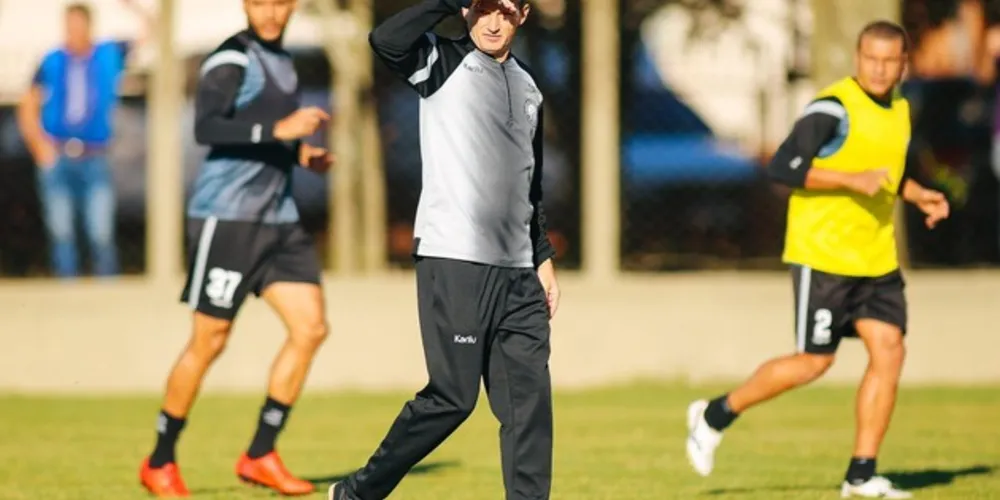 Time de Gerson Gusmão se prepara para a sequência do Campeonato Brasileiro da Série B