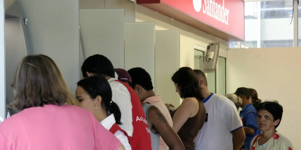 Todos os clientes em atraso terão acesso a condições especiais, como taxas reduzidas e unificação de dívidas

