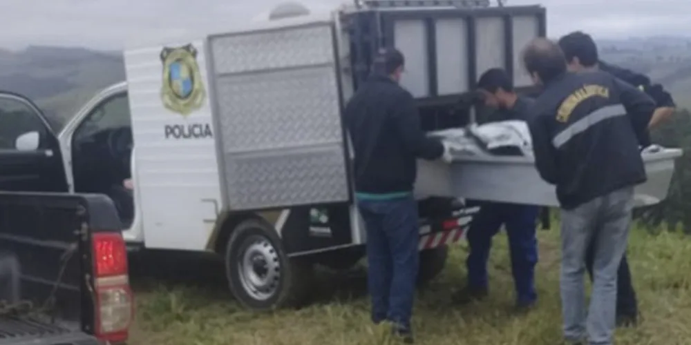 Vítima foi morta a tiros na propriedade rural em que trabalhava