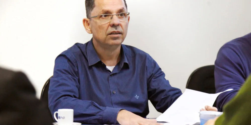 Garantia foi efetivada pelo Reitor Miguel Sanches Neto, em uma reunião com representantes da Sinduepg
