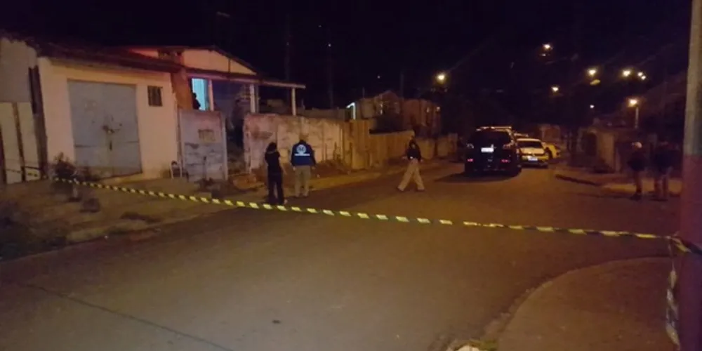 Em posse de uma faca, as negociações entre acusado e os policiais durou duas horas