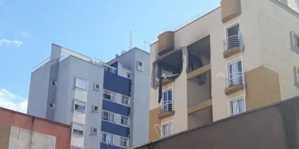Explosão ocorreu na manhã deste sábado em Curitiba
