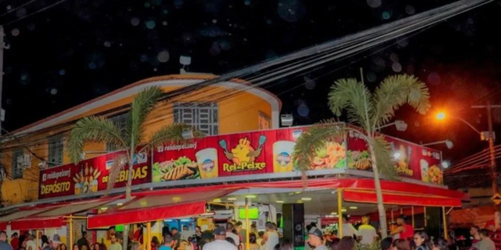 Imagem ilustrativa da imagem Quatro pessoas são mortas e 13 ficam feridas em bar no RJ