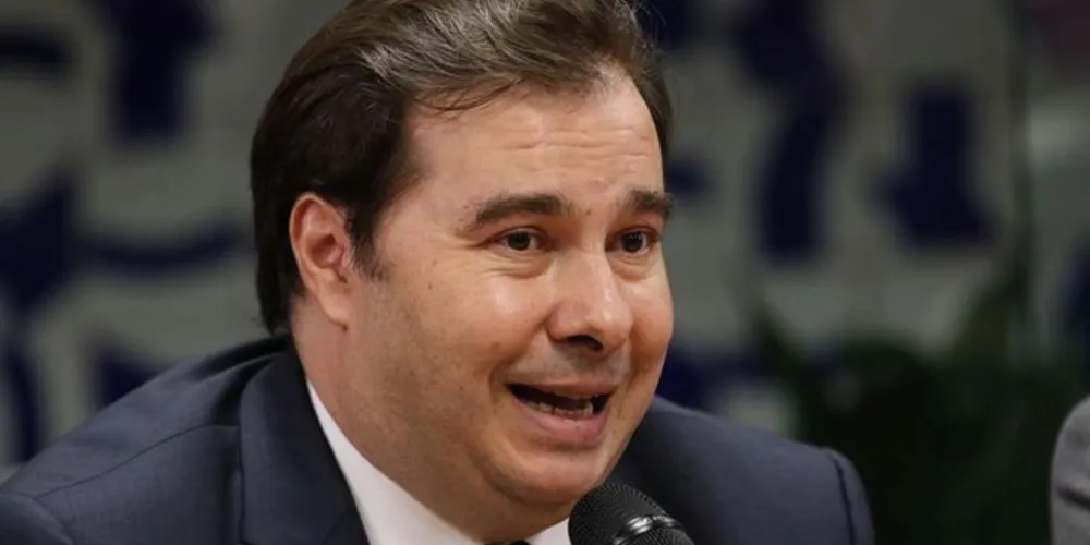 Imagem ilustrativa da imagem Governadores irão a
Brasília debater reforma com Maia