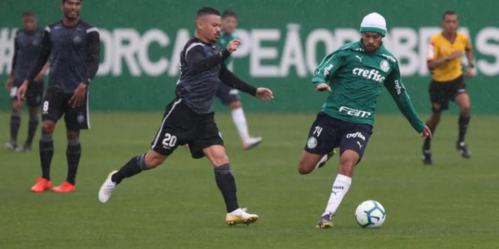Operário e Palmeiras-SP em jogo-treino na tarde desta quinta-feira (4)