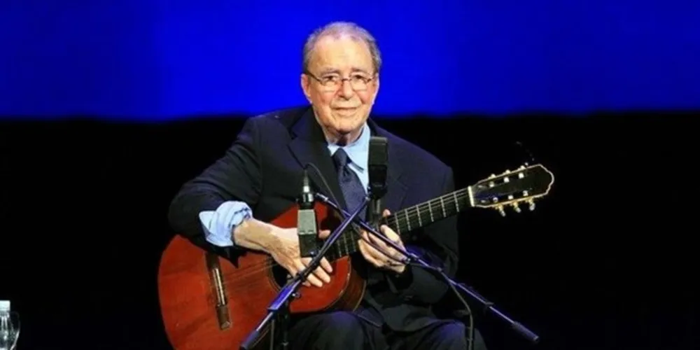 Imagem ilustrativa da imagem Cantor e compositor
João Gilberto morre aos 88 anos