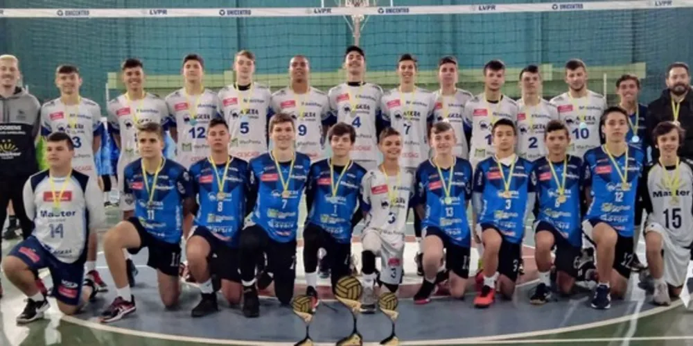 Promessas do vôlei de PG se destacam em liga estadual