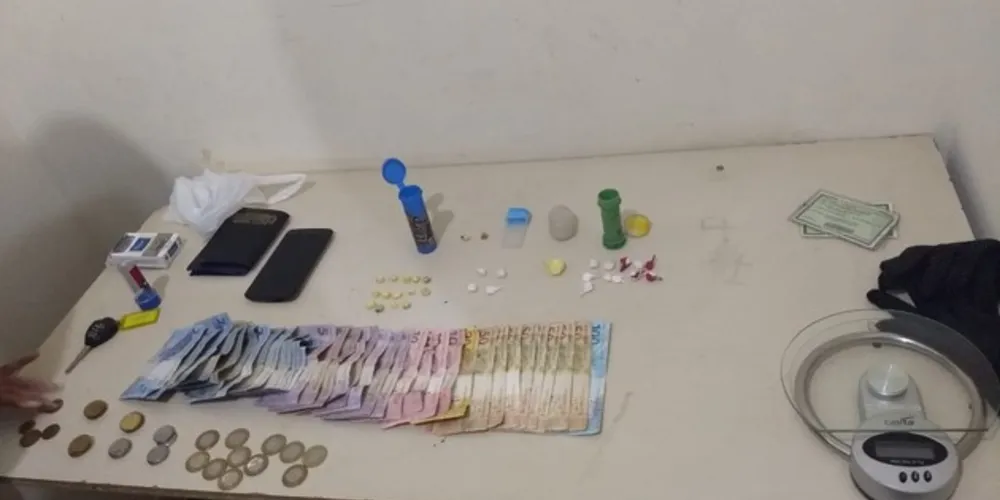 Quatro suspeitos de tráfico foram presos durante ação da PM no bairro Chapada