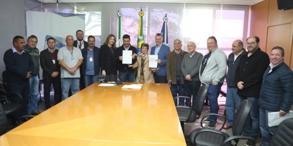 Com acordo, 20 estudantes realizarão estágio na sede das empresas na República Tcheca