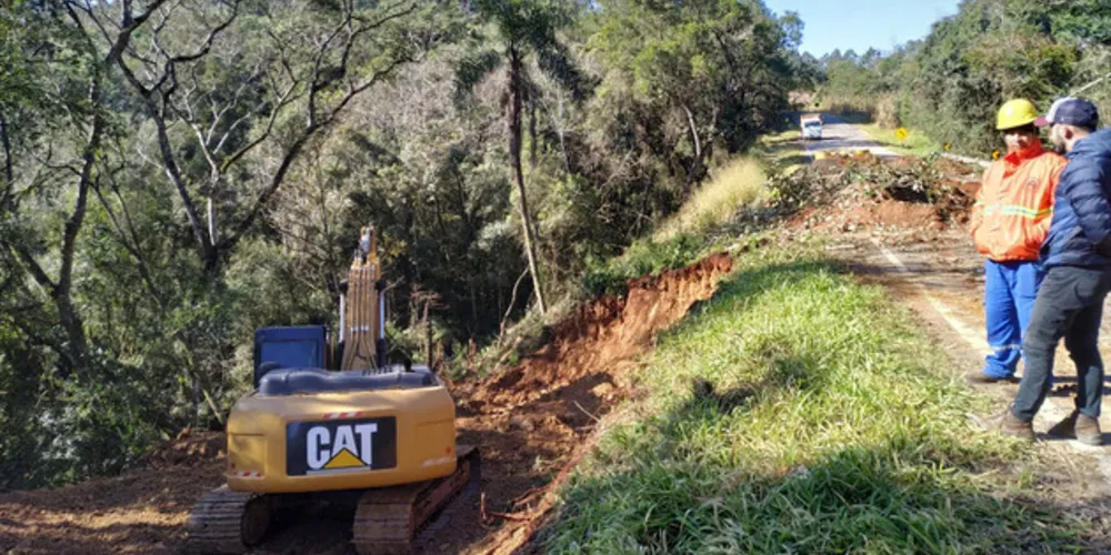 A obra é realizada pela empresa Klabin, em convênio com o Departamento de Estradas de Rodagem do Paraná (DER/PR).