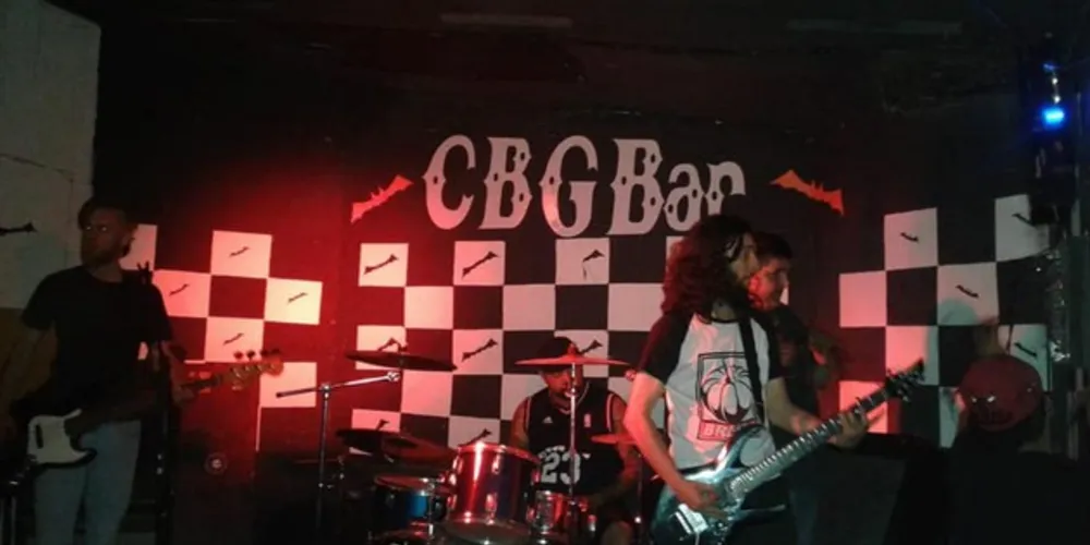 Bar se torna simbolo do  underground em PG