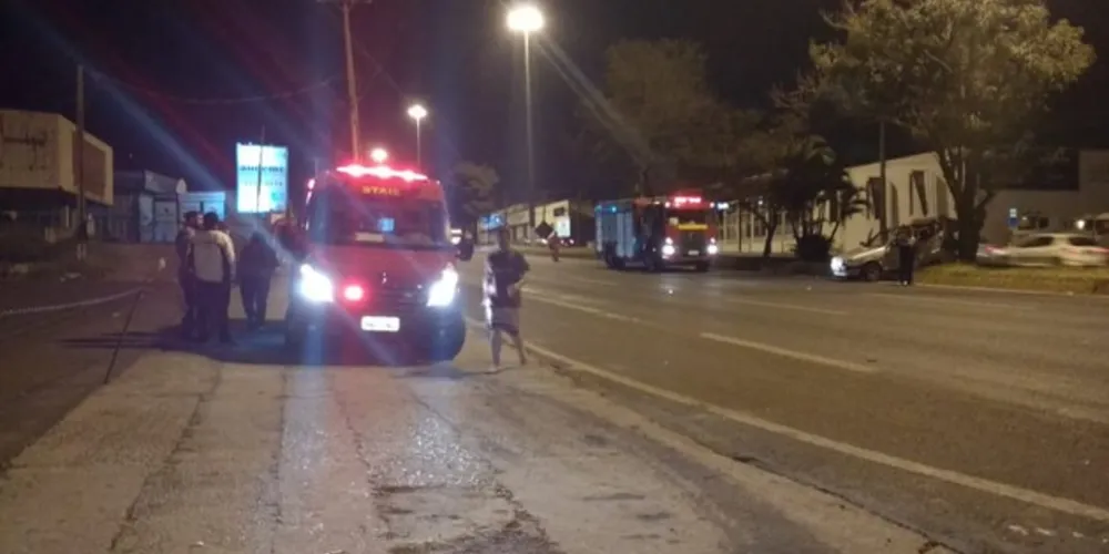 Acidente foi registrado na altura do nº 150 da Avenida Souza Naves