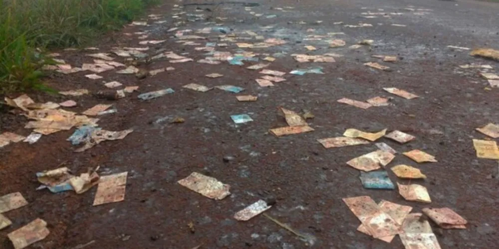 Imagem ilustrativa da imagem Bandidos fazem reféns e assaltam banco no Litoral do PR