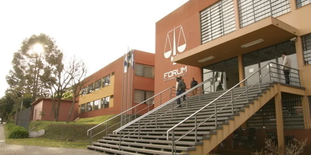 Acusados respondiam por homicídio duplamente qualificado, por uso de meio cruel e impossibilidade de defesa da vítima