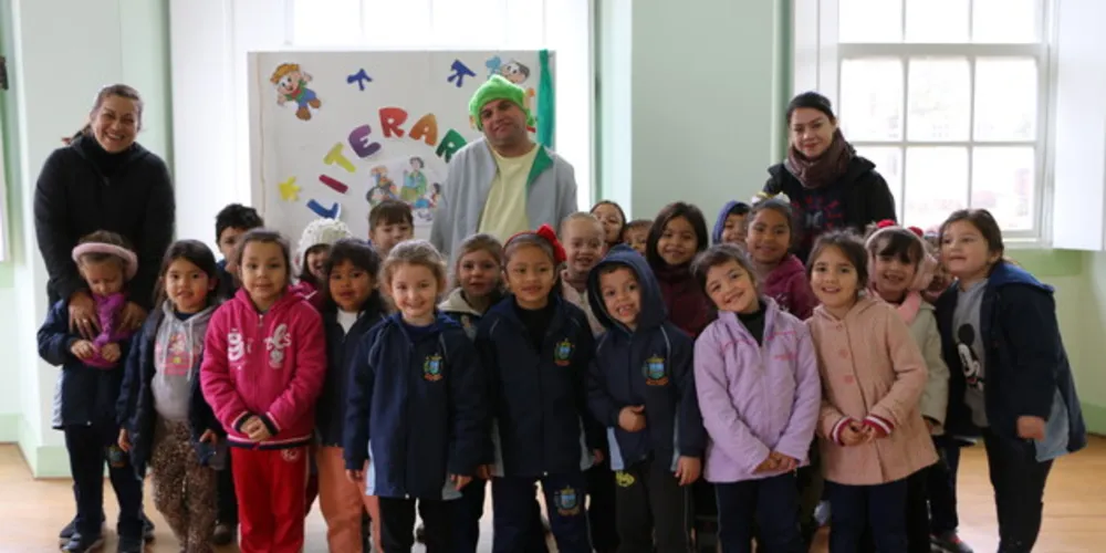 Apresentações reuniram artistas locais e regionais


