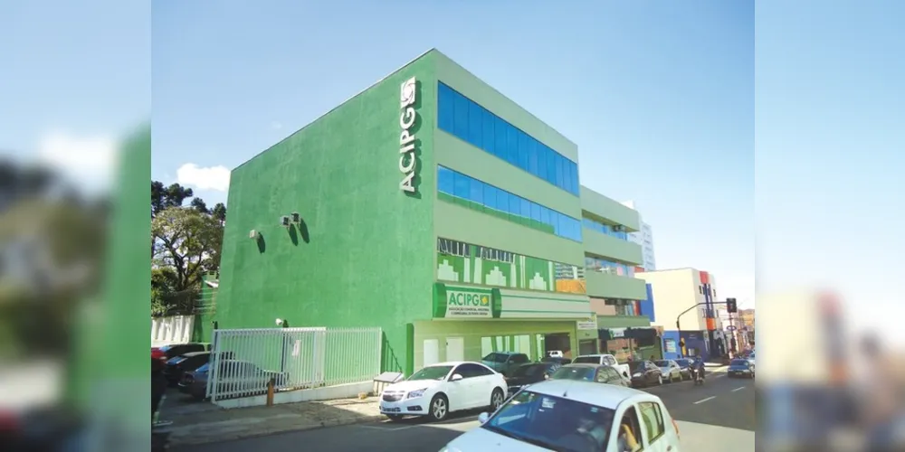 A ideia é possibilitar aos associados realizarem a checarem do cadastro negativo para os clientes
