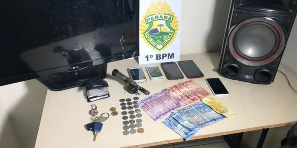Os criminosos assaltaram uma agência dos Correios na Nova Rússia, realizaram disparos em via pública em Uvaranas e assaltaram uma residência