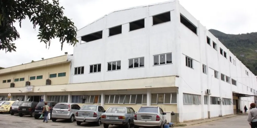 Imagem ilustrativa da imagem Hospital devolve rim em garrafa após atrasar exame